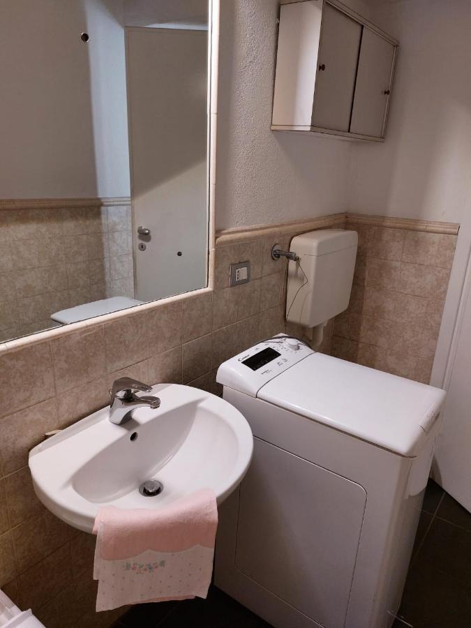 Naviglio House Apartment มิลาน ภายนอก รูปภาพ